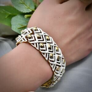 Vintage Monet White Enamel Gold Tone Geometric Chevron Link Bracelet Mid Century